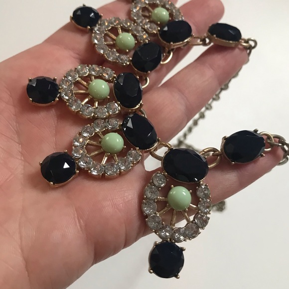 J CREW | Make A Statement! - Picture 9 of 15